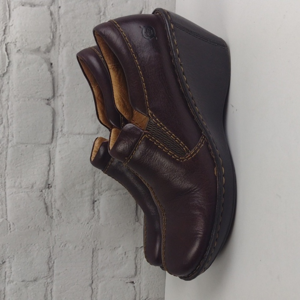 BORN Brown Clog Shoe Size 8 W61279